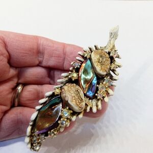 Vintage HAR White washed Dragon Tooth Brooch